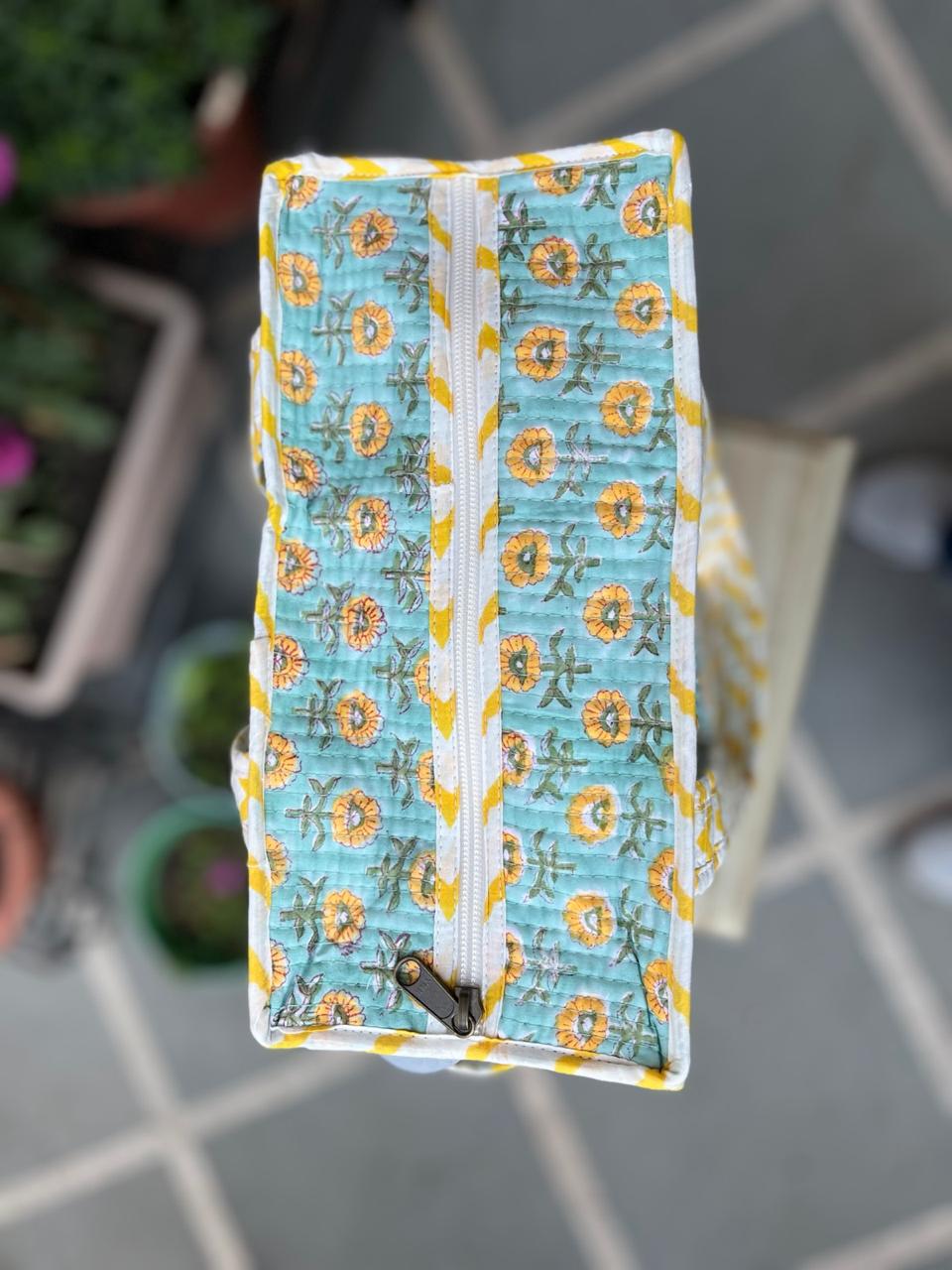 Sunshine Mini Tote (12X12)