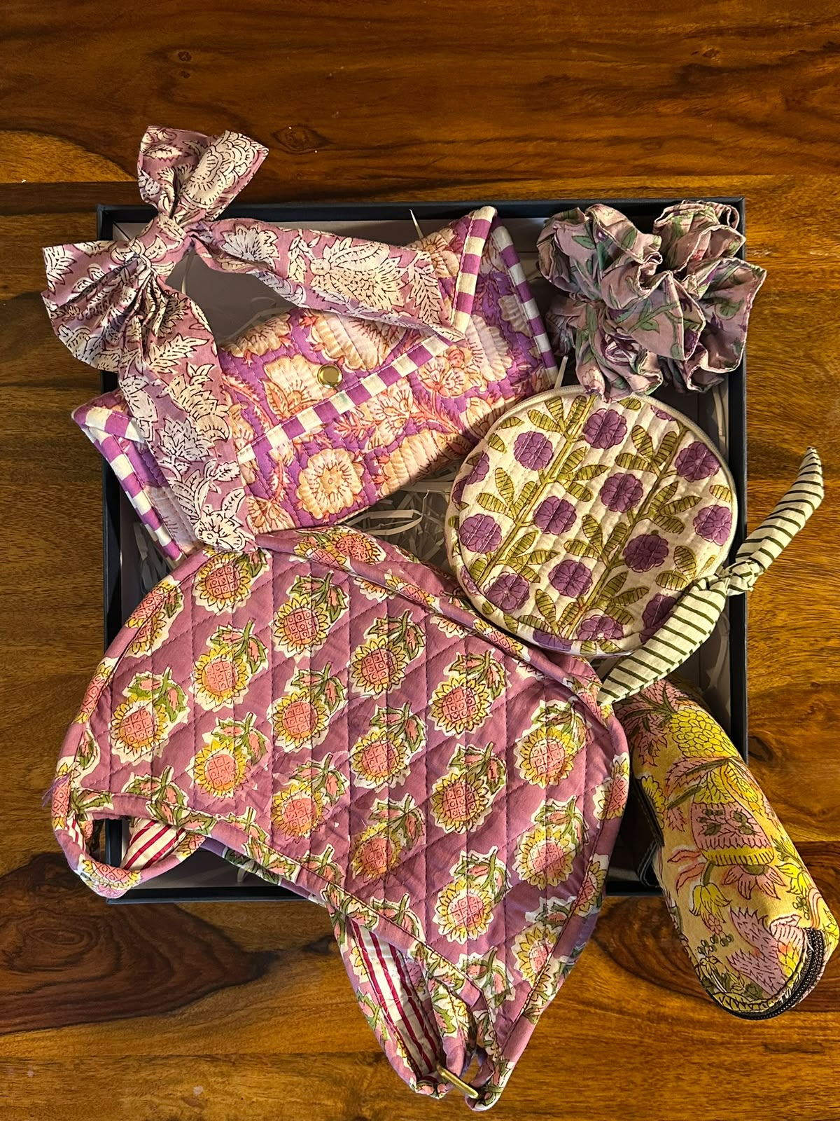 Purple Bloom Gift Hamper