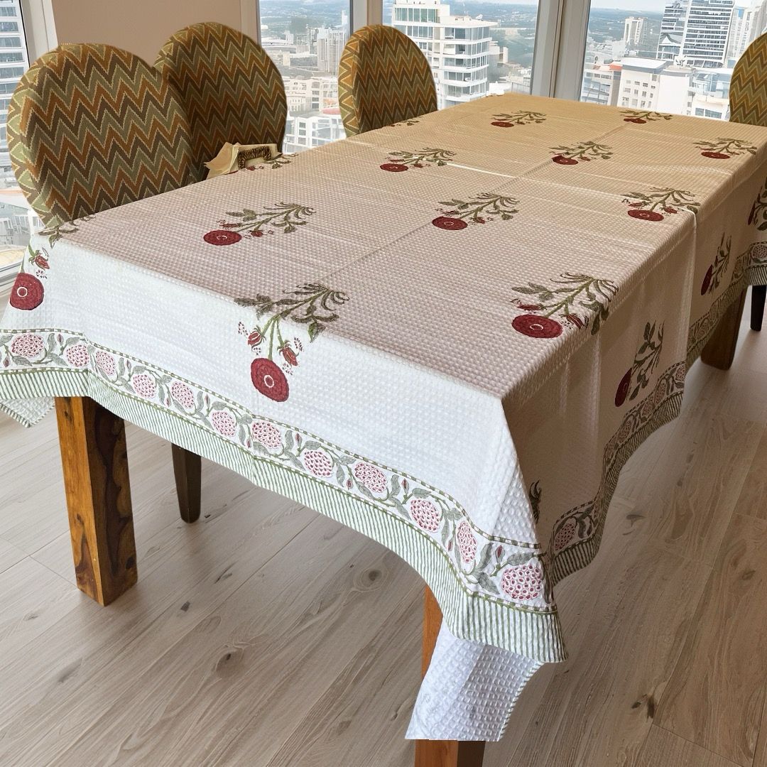 Poppy Waffle Table Cover - 6 Seater