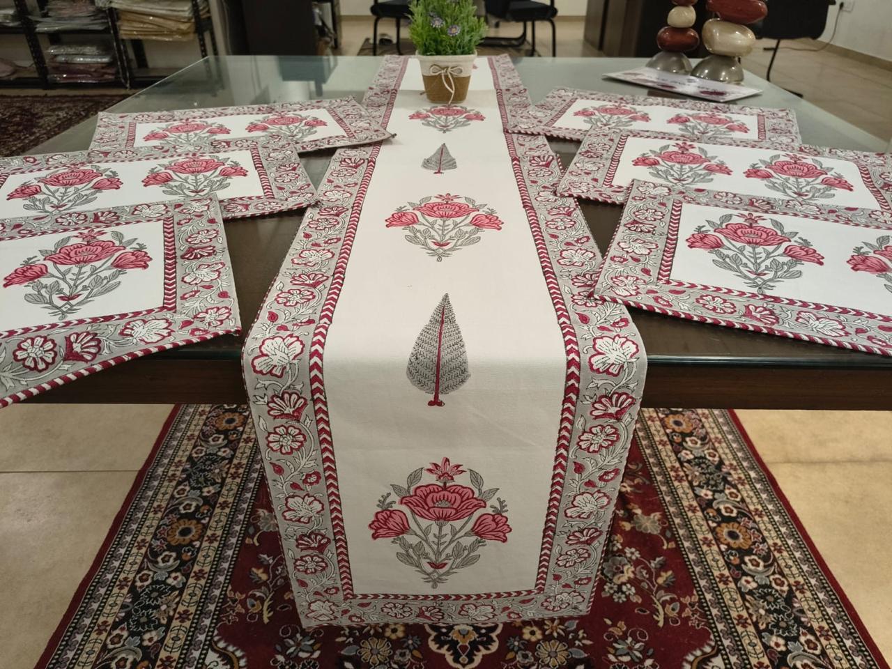Laal and Grey Butaa Runner Mat Set
