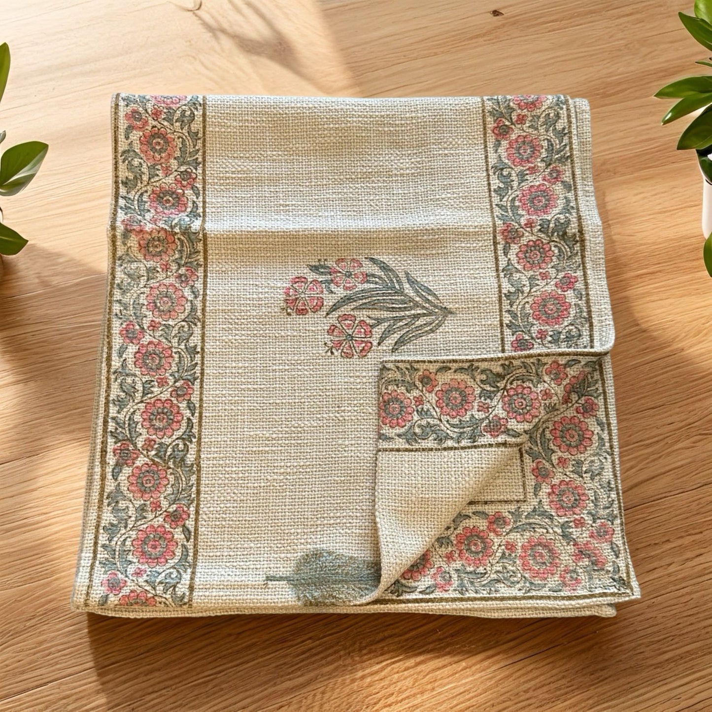 Crimson Butaa Jute Runner