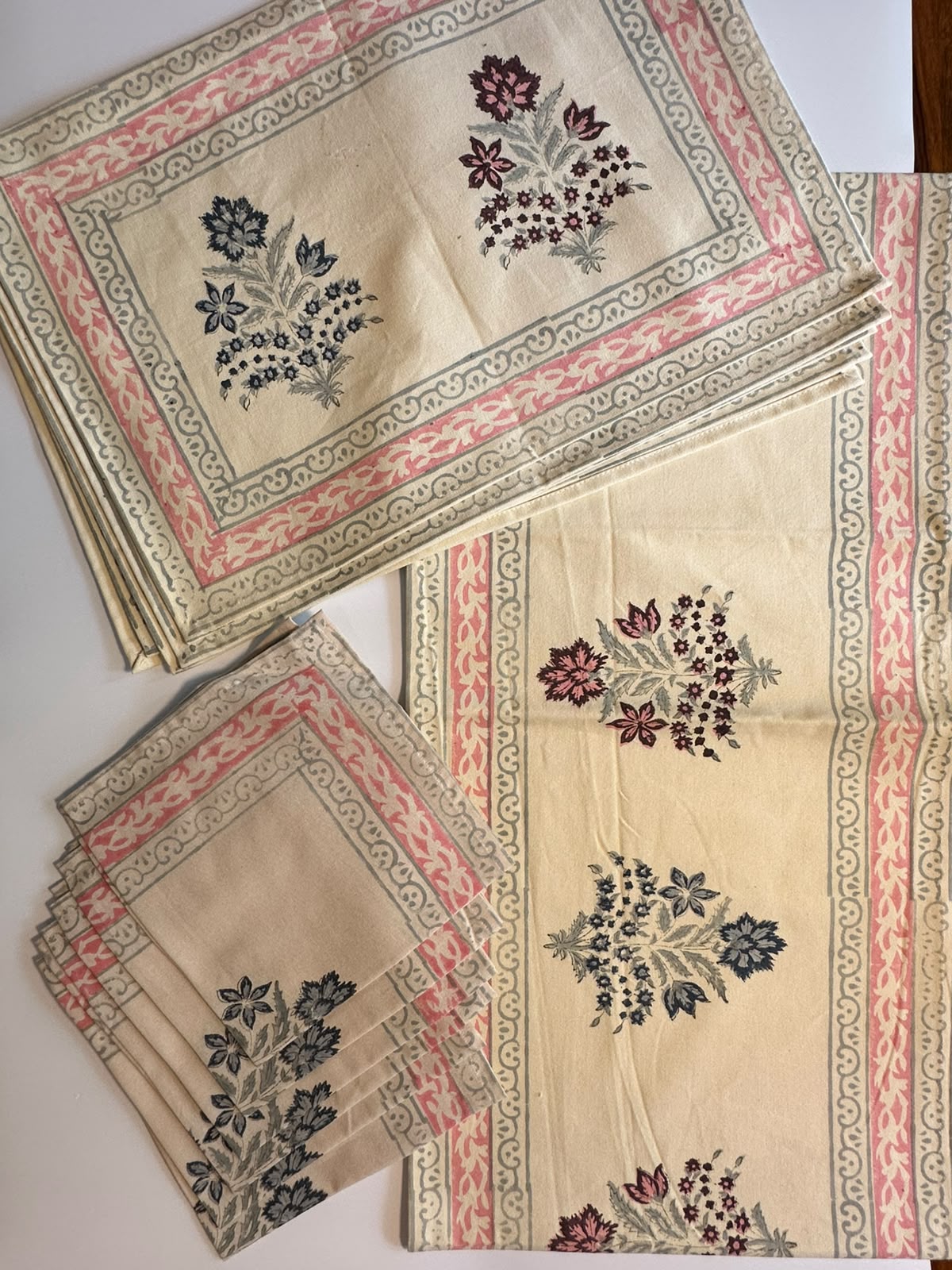 Crimson Butaa Runner Mat Napkin Set