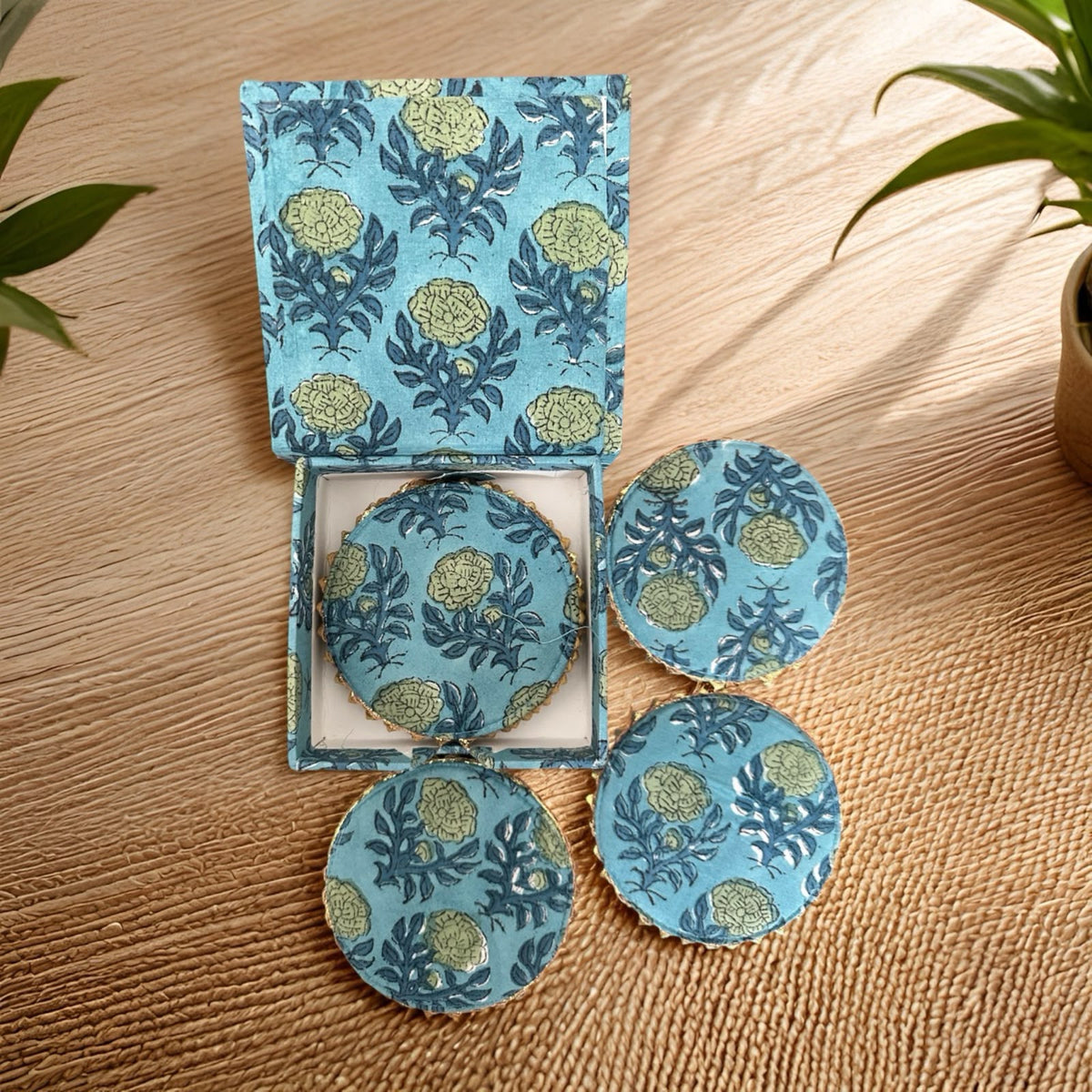 Aqua Butaa Coaster (Set of 6)