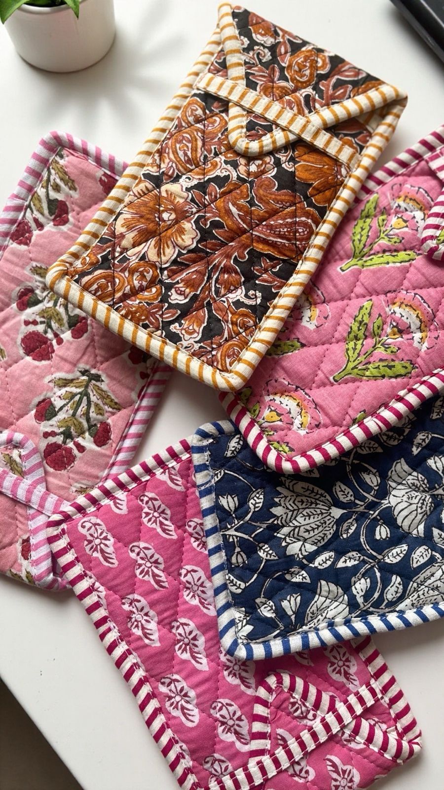 Assorted Sunglass Cases
