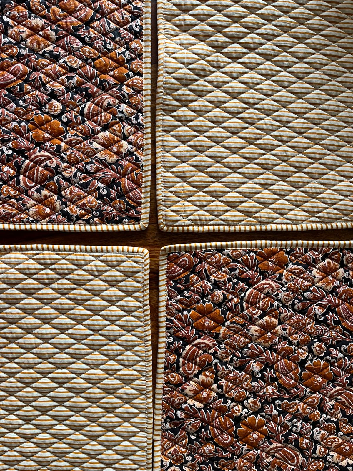 Rust Paisley Quilted Reversible Table Mats