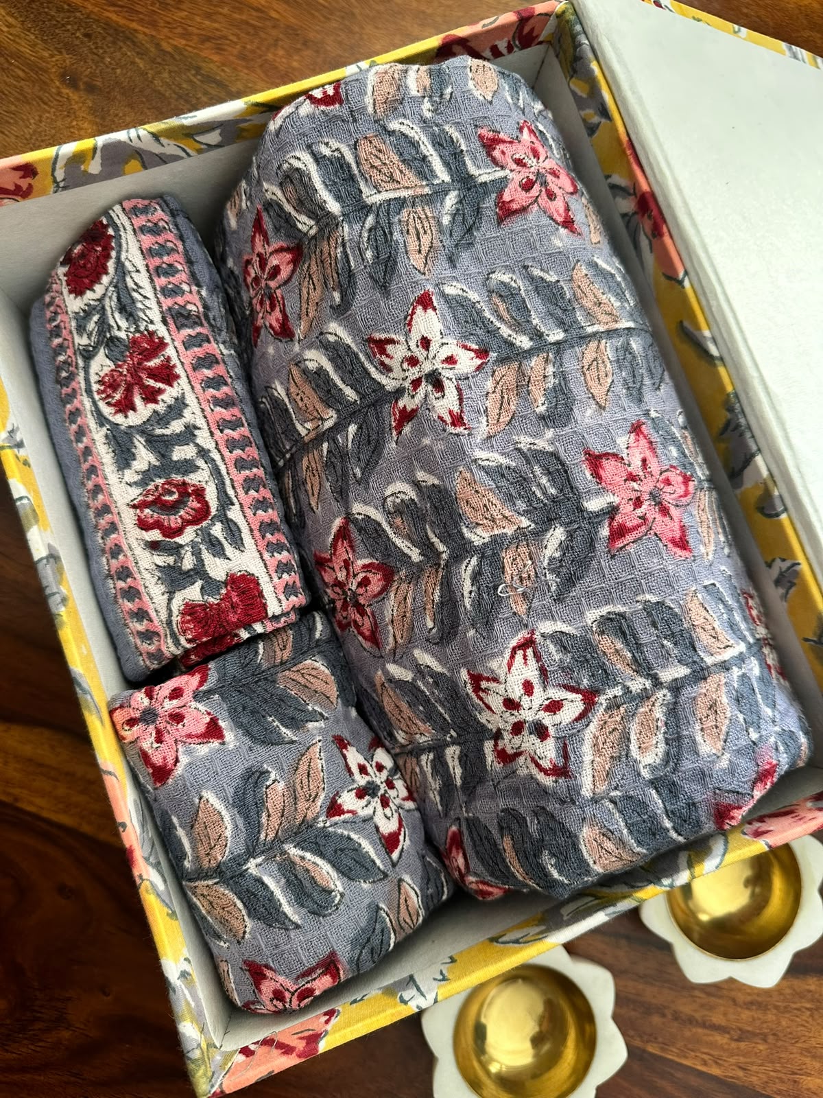Bahaar Towel Set Gift Hamper