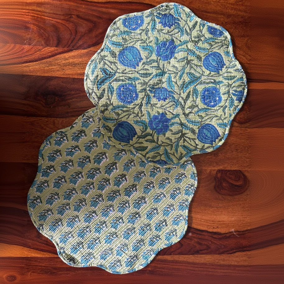 Lime Wavy Scallop Quilted Table Mats