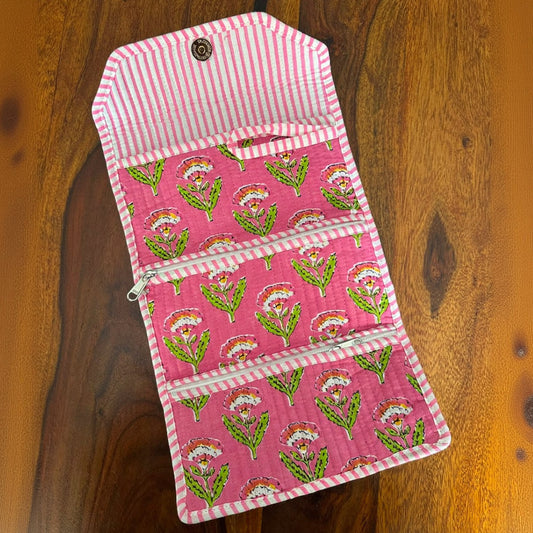 Pop Pink Jewelry Organizer
