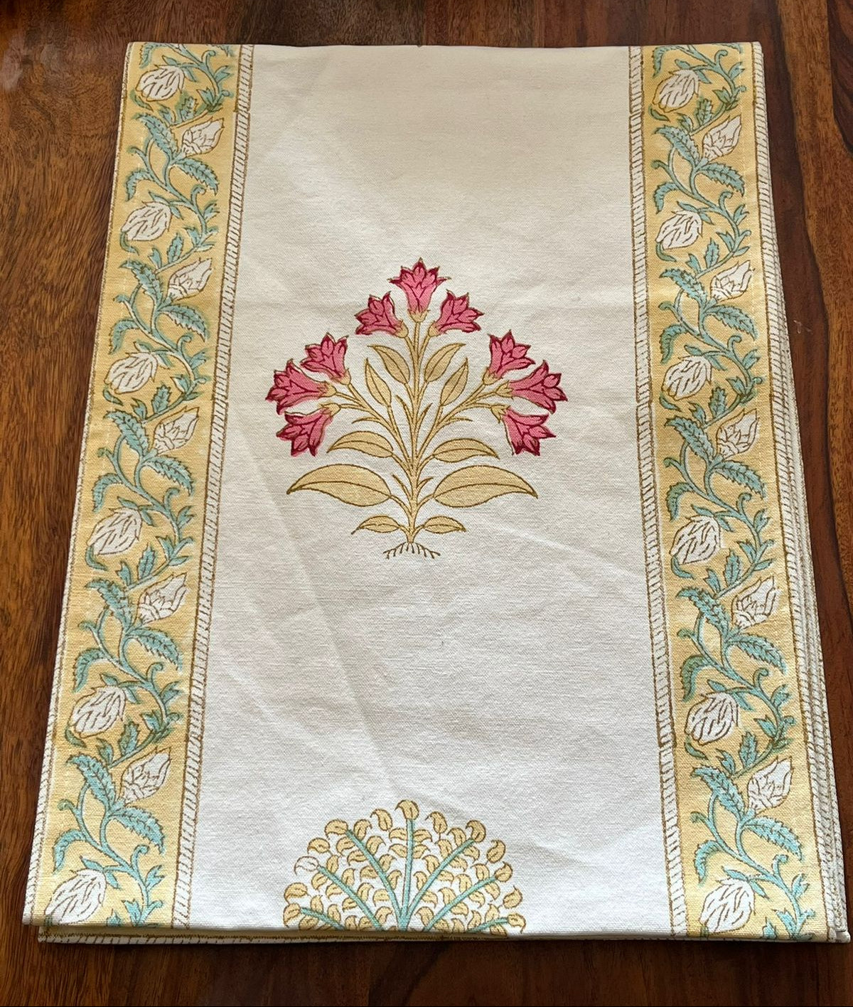 White Butaa Table Runner (2)