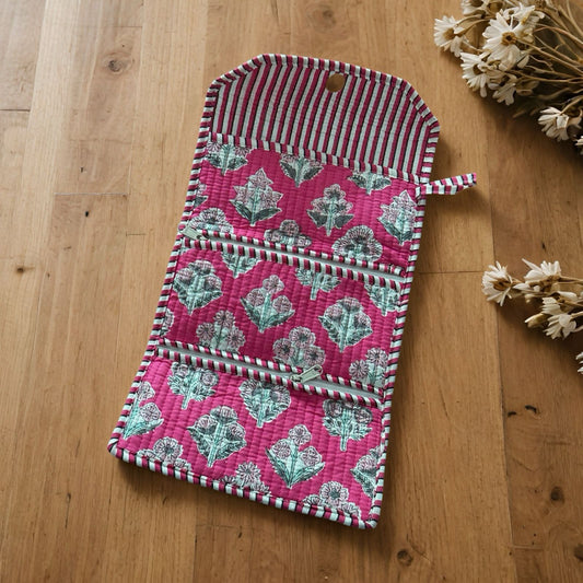 Magenta Jewelry Organizer