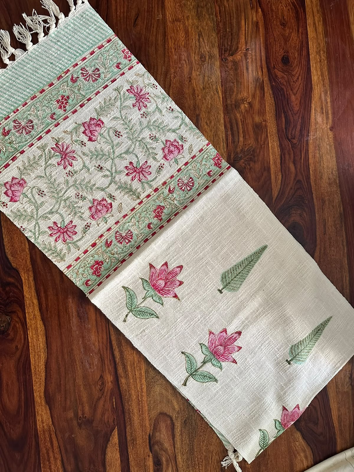 Crimson Phool Jute Runner