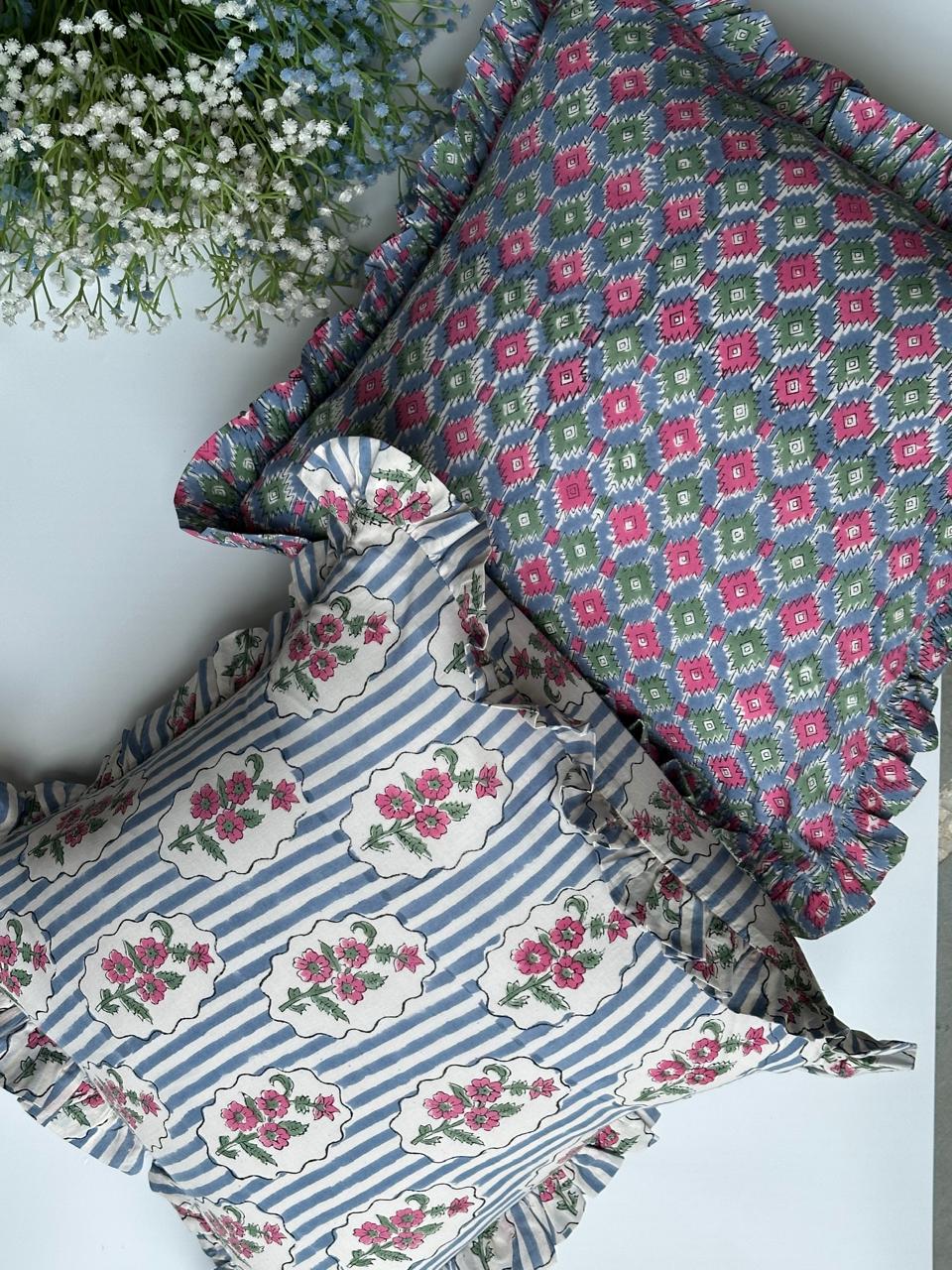 Cottage Bloom Cushion Cover (16X16)