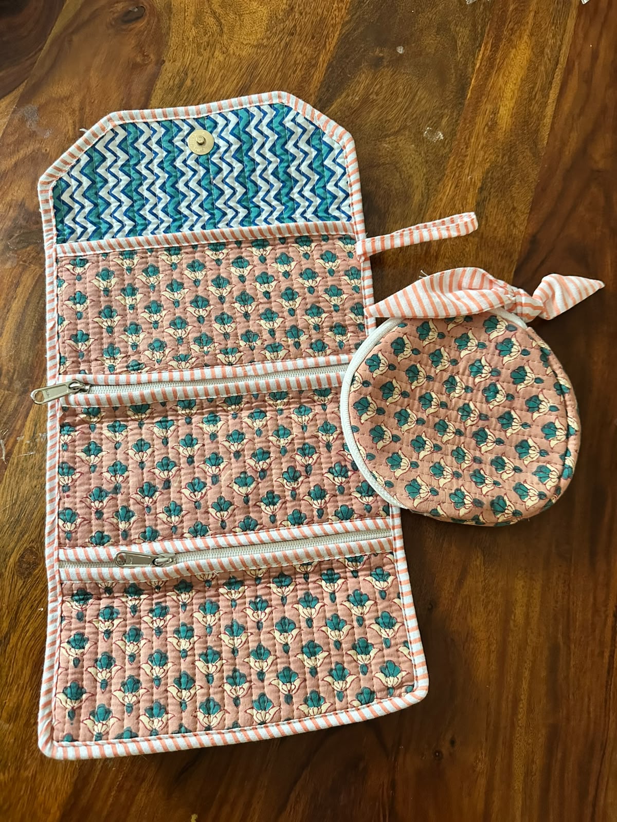 Peach Butti Jewelry Organizer