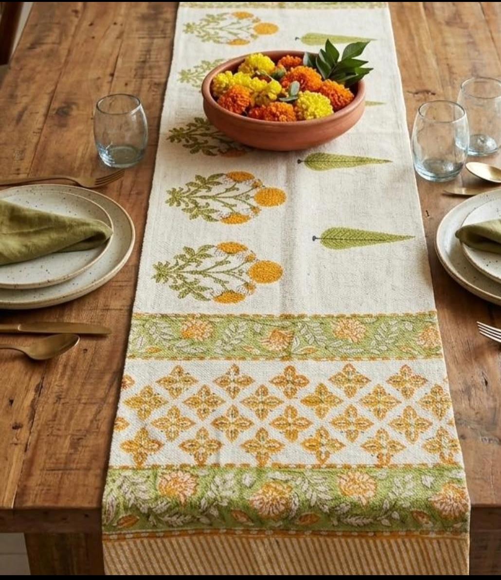 Sunehri Jute Runner